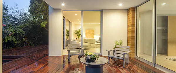 LED-Einbaustrahler als Terrassenbeleuchtung 